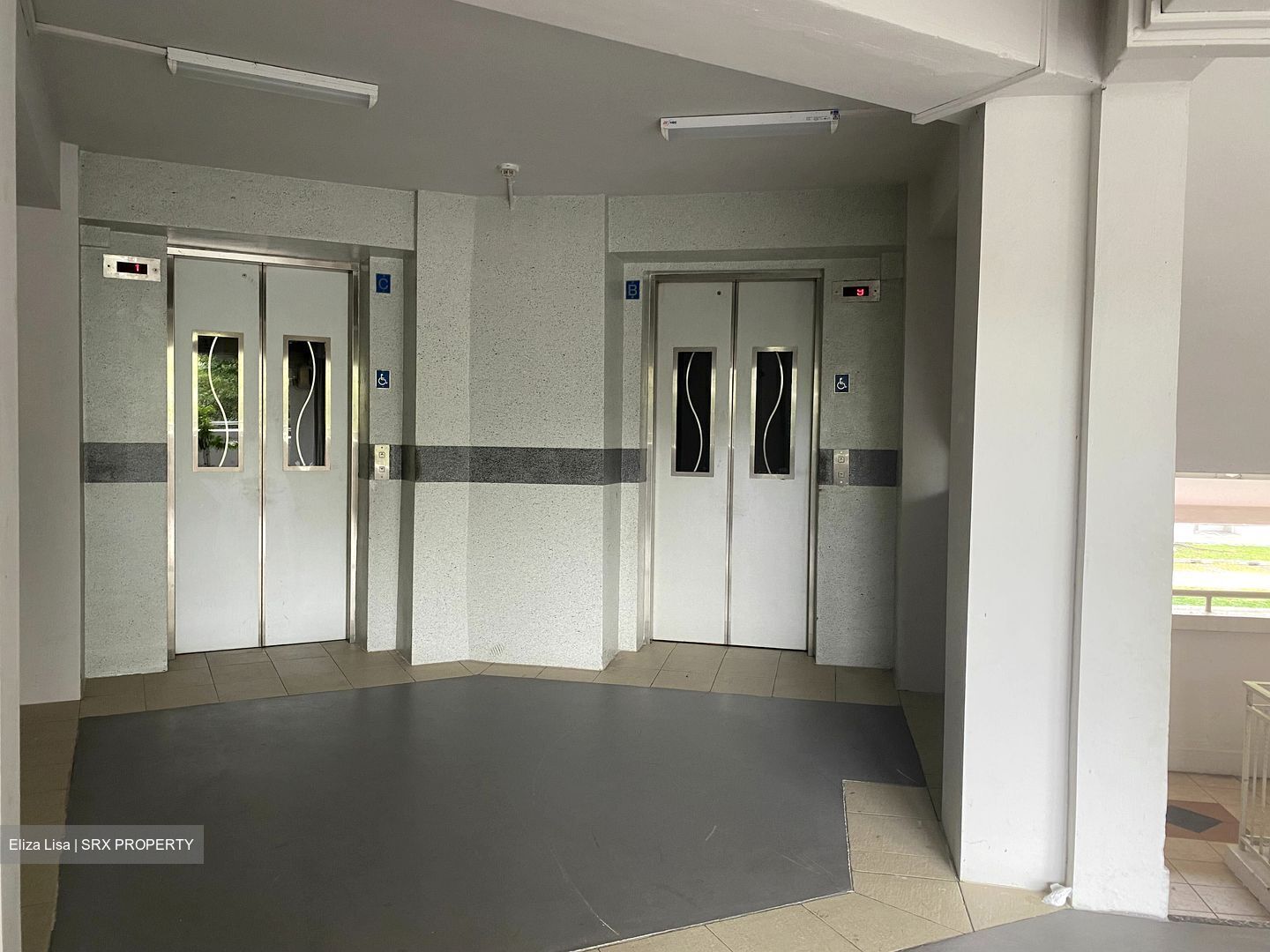 Jurong East Street 21 (D22), Shop House #474690021